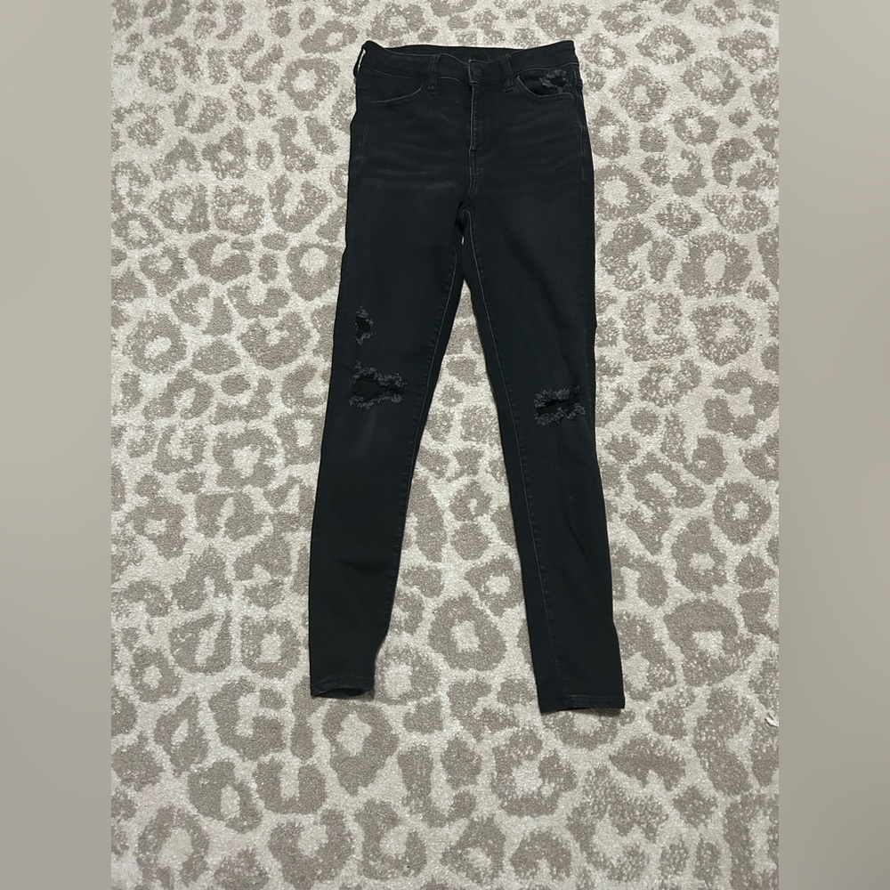 American Eagle black ripped skinny jeans